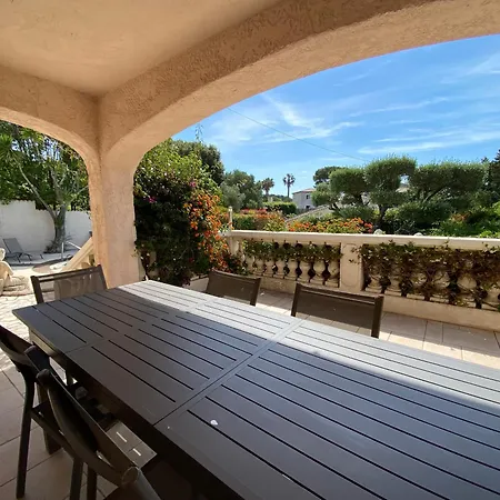Villa Avec Piscine, Internet Et Climatisation. La Seyne-sur-Mer